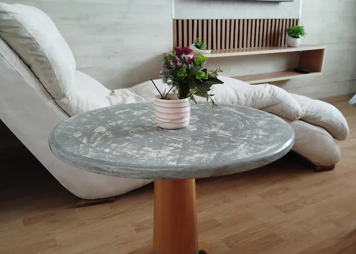 Relax Urban Life アパート ザイェチャル